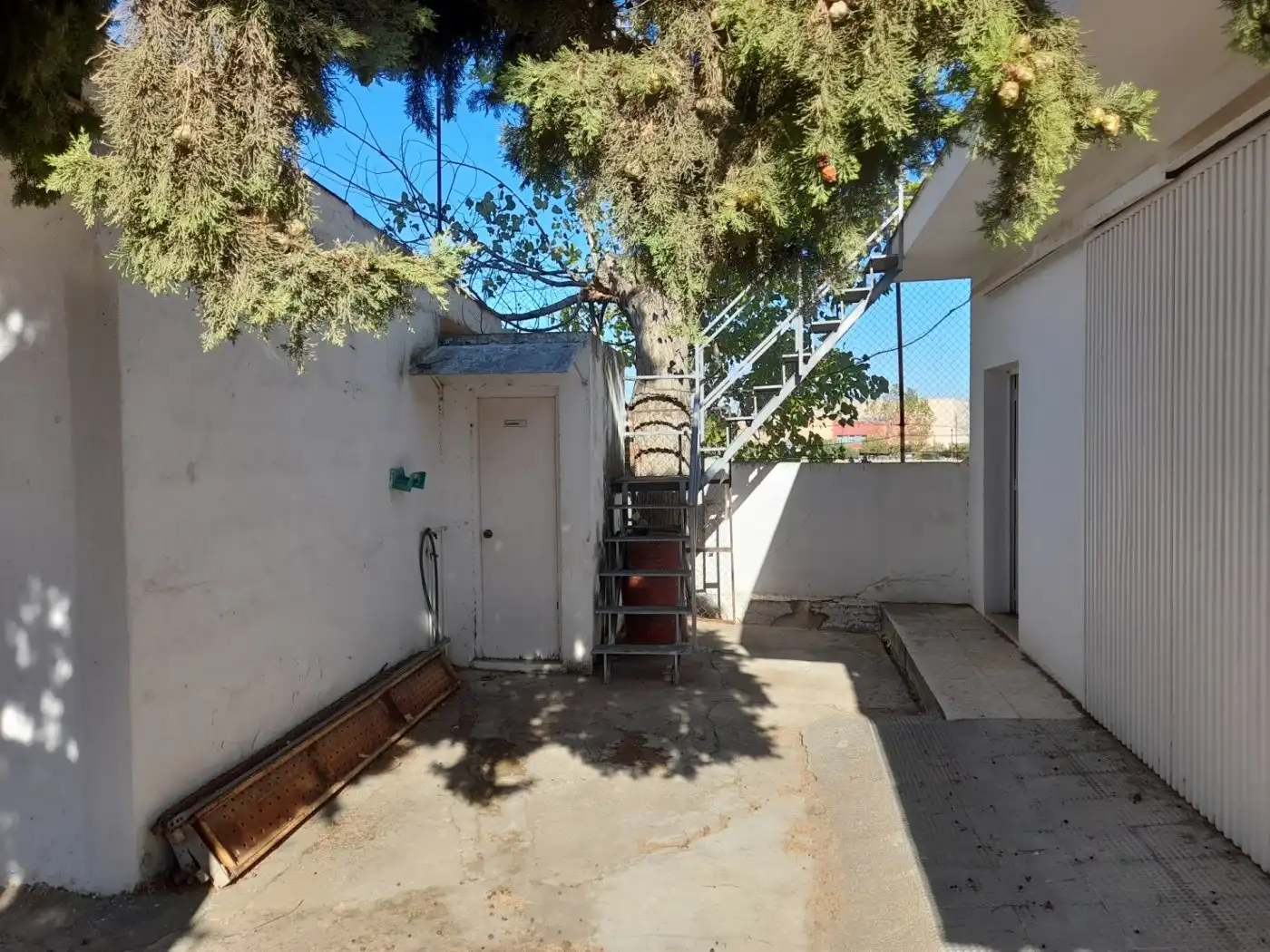 Vista exterior de Local en venta en Alhendín con Aire acondicionado y Terraza