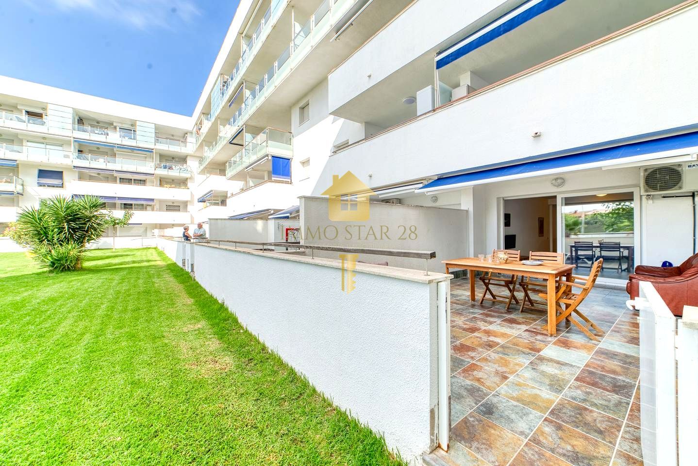 Exterior view of Planta baja for sale in Roses  with Air Conditioner, Parquet flooring and Terrace