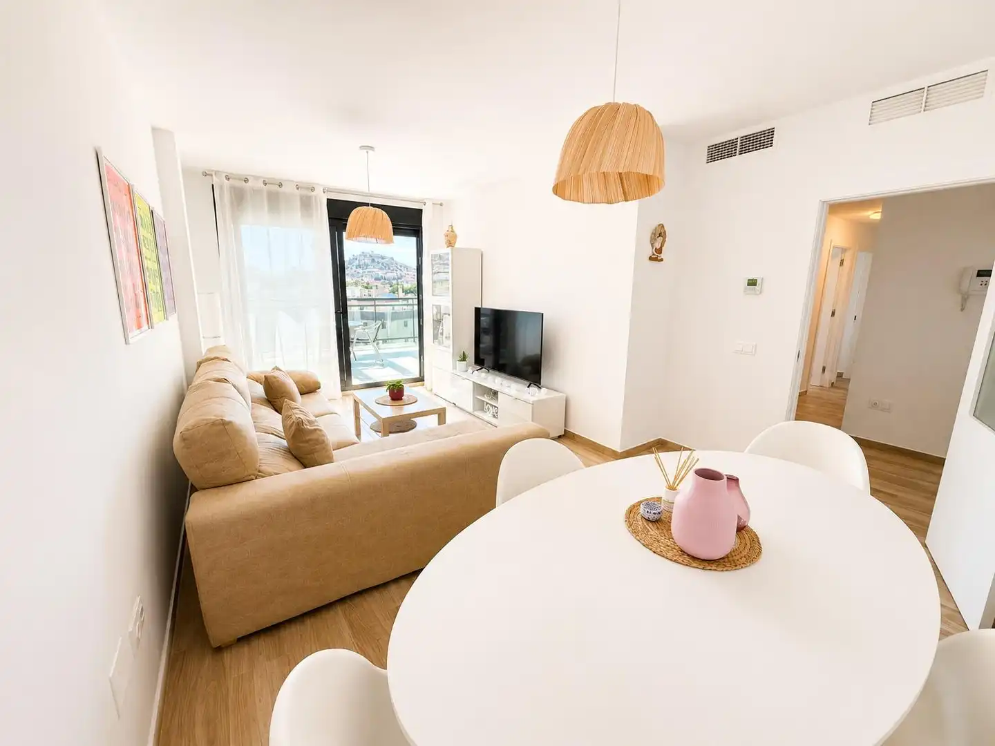 Wohnzimmer von Wohnungen zum Verkauf in Málaga mit Klimaanlage, Privatgarten und Terrasse