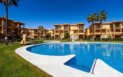 Vista exterior de Apartament en venda en Chiclana de la Frontera amb Terrassa