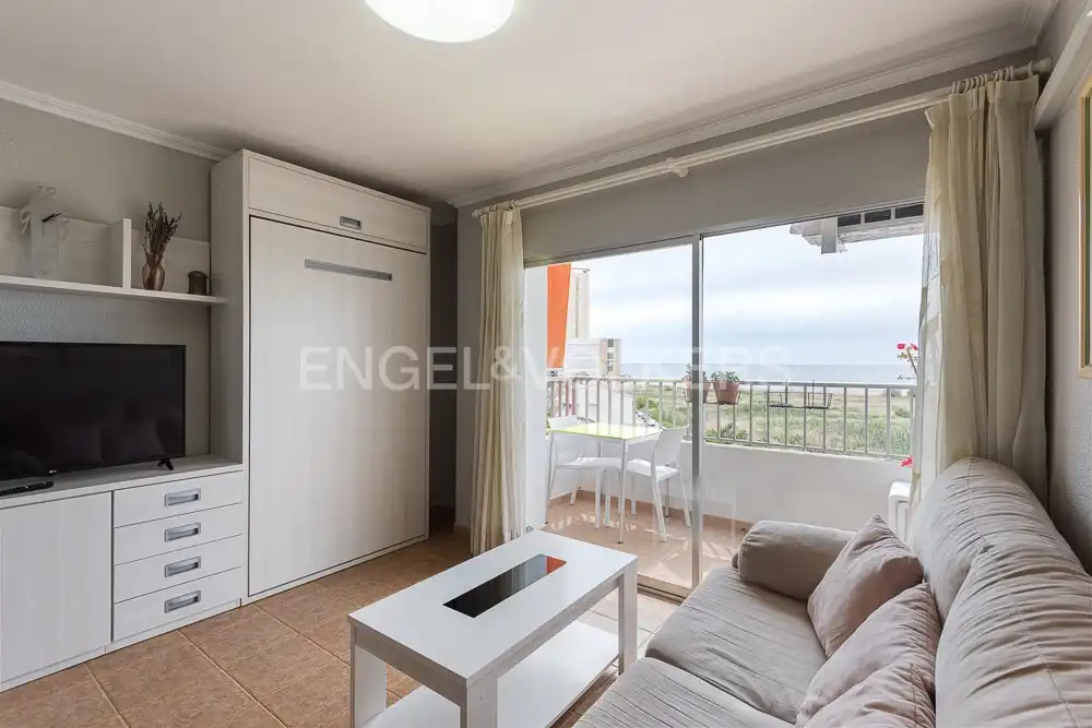 Terrasse von Wohnung zur Miete in La Pobla de Farnals mit Klimaanlage, Heizung und Privatgarten
