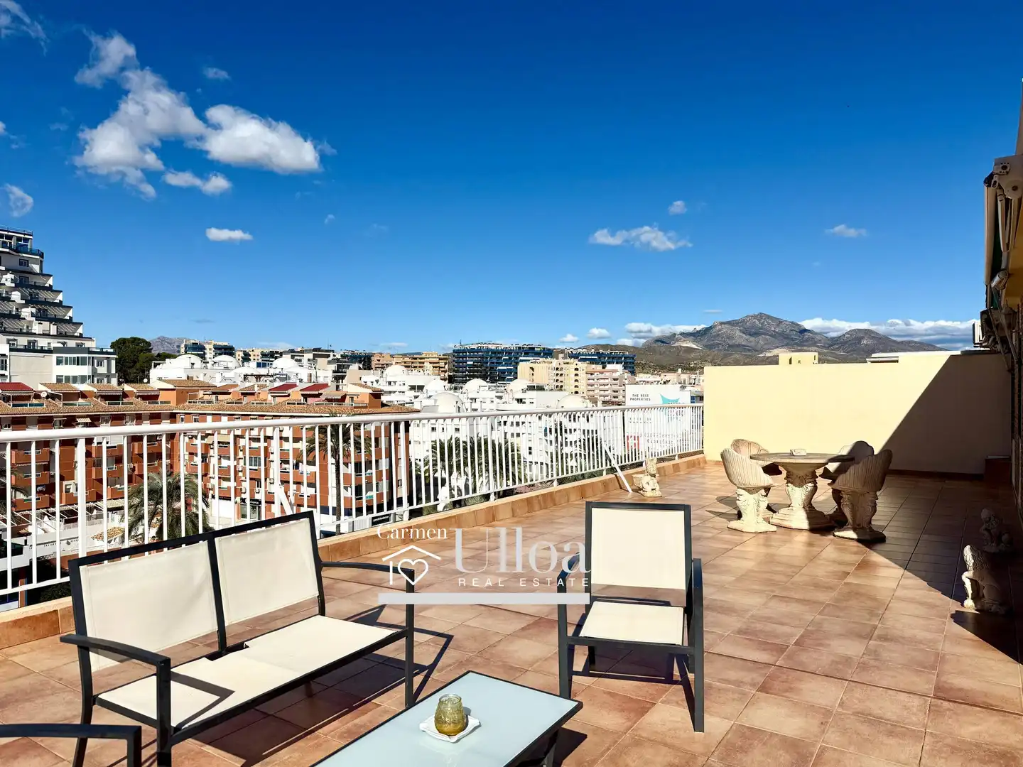 Terraza de Piso en venta en El Campello con Aire acondicionado, Terraza y Amueblado