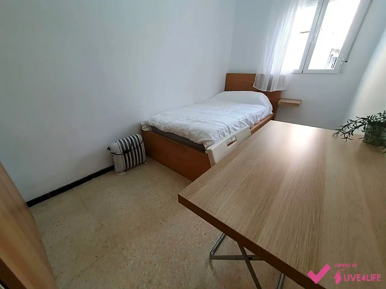 Flat for rent in Manuel Arellano, Triana Oeste
