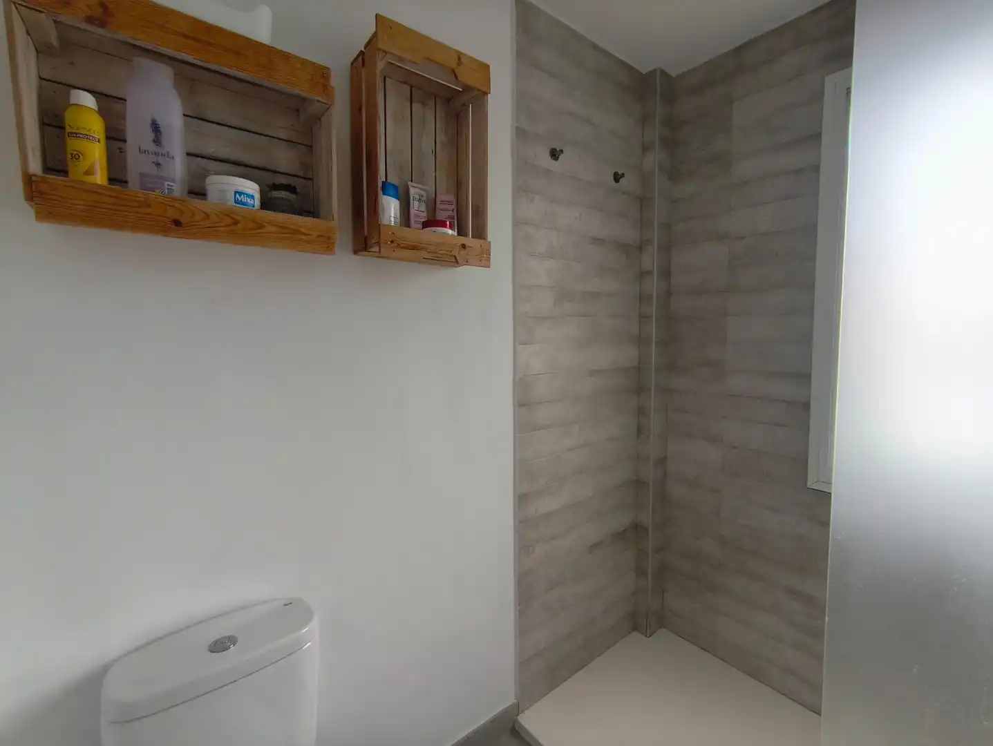 Bany de Apartament de lloguer en Jerez de la Frontera amb Aire condicionat, Moblat i Balcó
