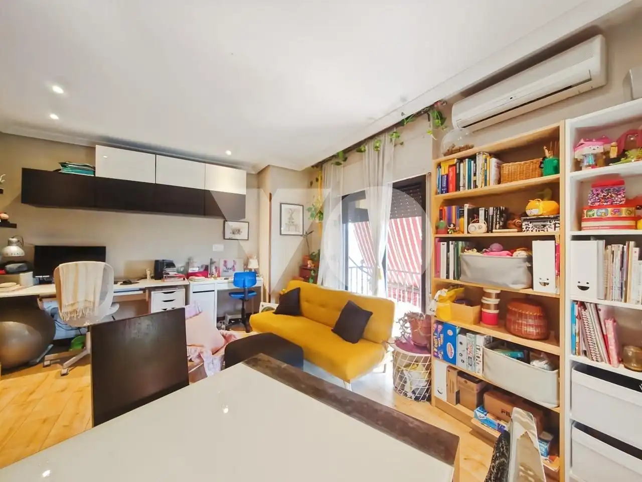 Habitación de Dúplex en venta en Alcorcón con Aire acondicionado, Calefacción y Parquet
