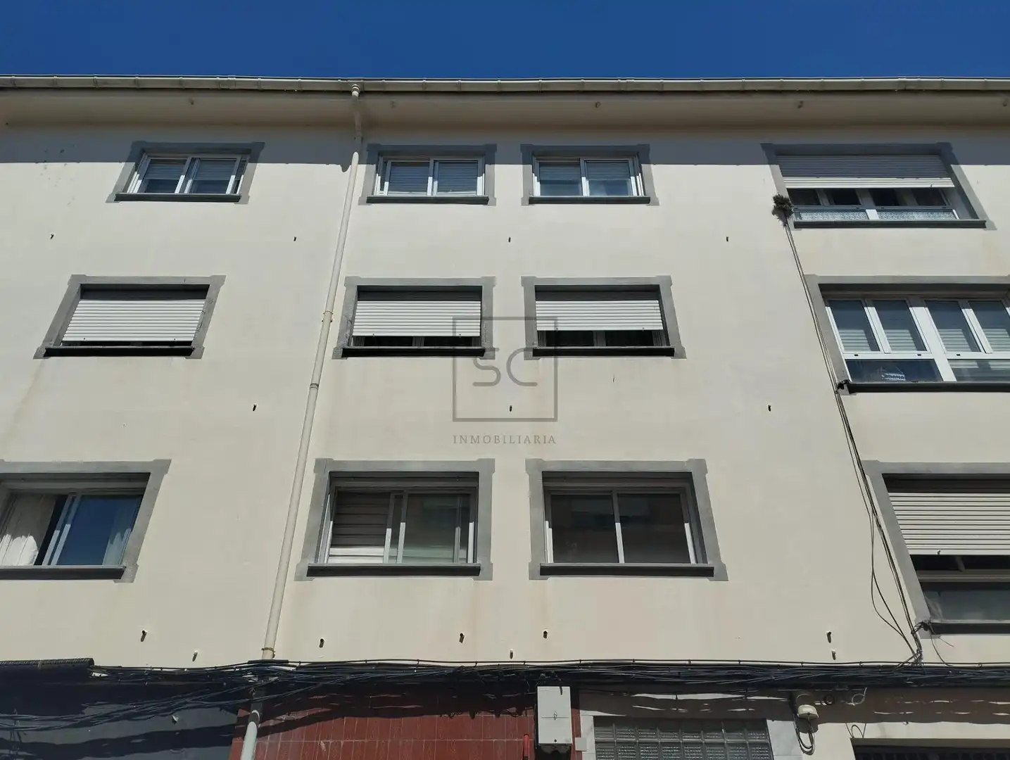 Vista exterior de Pis en venda en Narón amb Calefacció