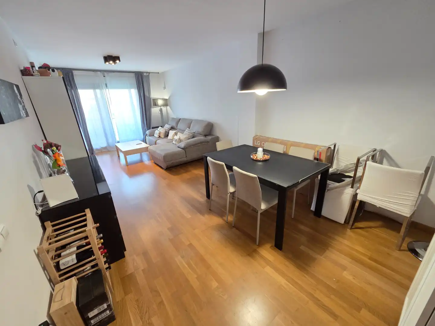 Wohnzimmer von Wohnung zum Verkauf in Vilafranca del Penedès mit Klimaanlage, Heizung und Parkett