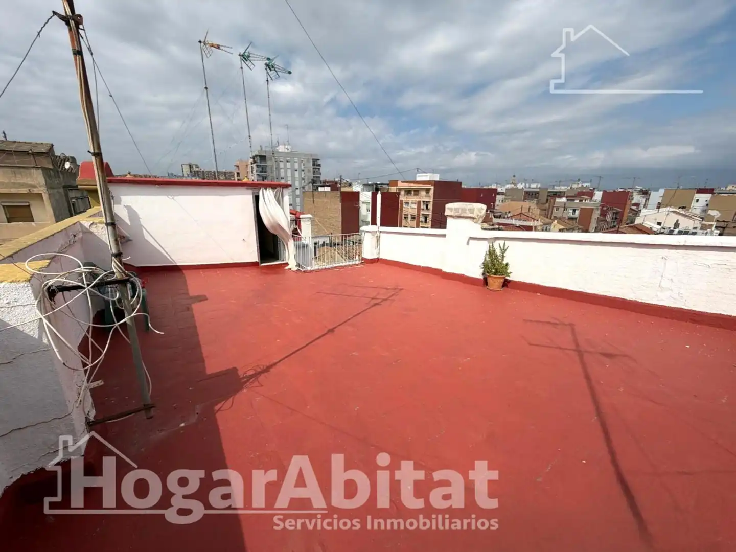 Habitación de Piso en venta en Valencia con Trastero y Balcón