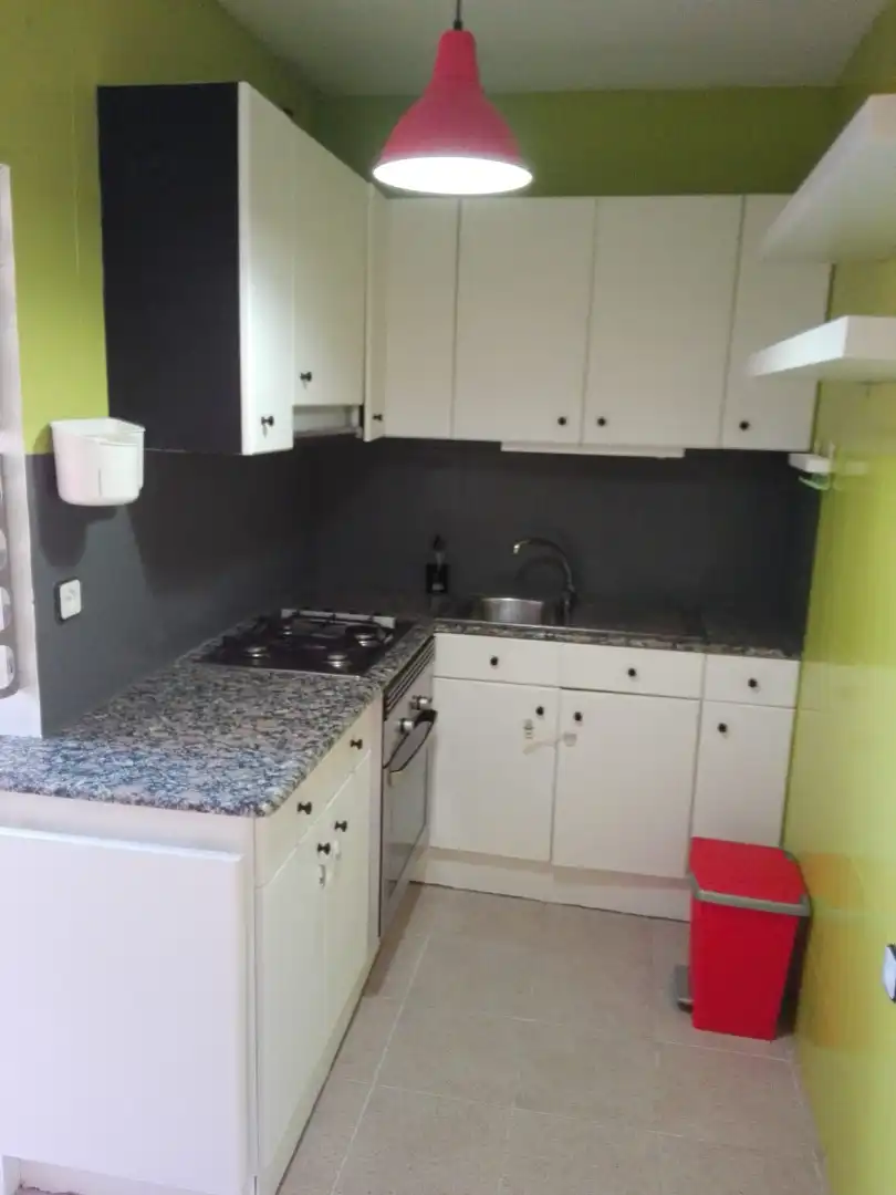 Kitchen of Flat for sale in Santa Coloma de Gramenet  with Oven and Balcony