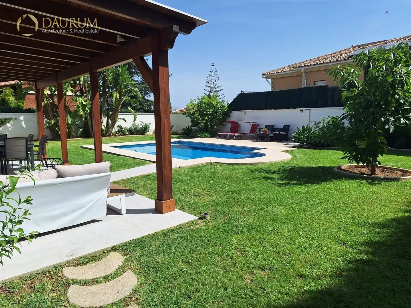 Chalet con piscina en venta en CALLE Alborán, imagen 8