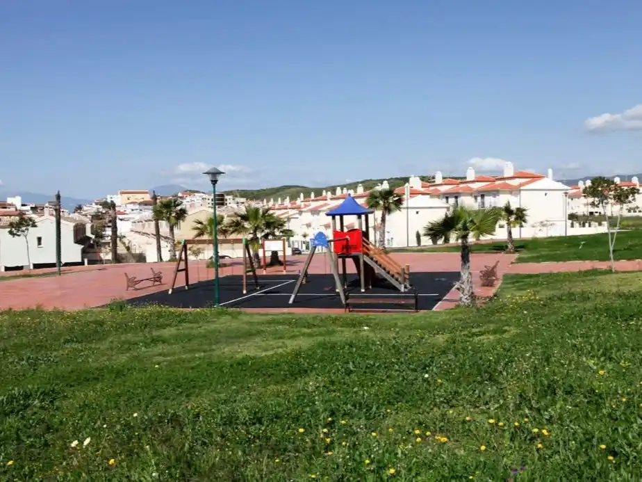 Vista exterior de Casa o xalet en venda en Málaga Capital amb Aire condicionat, Terrassa i Balcó