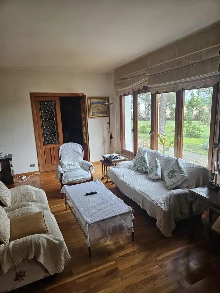 Sala de estar de Casa o chalet en venta en Cascante con Calefacción, Jardín privado y Parquet