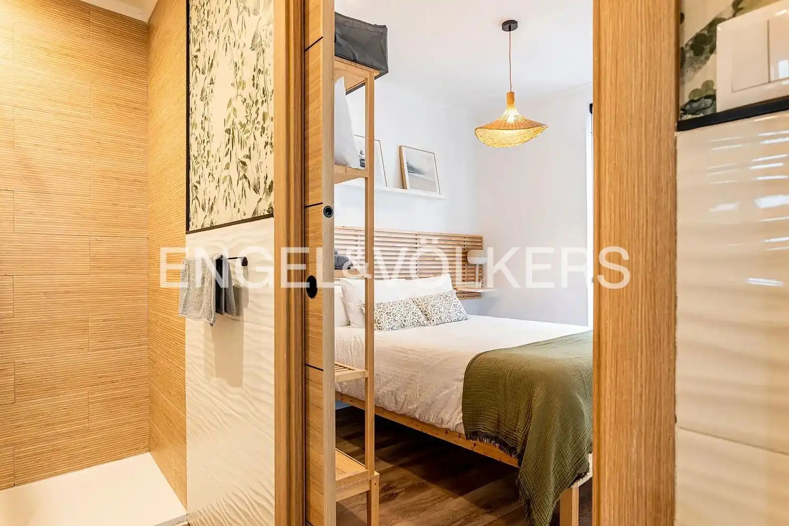 Habitación de Casa o chalet en venta en Valencia con Calefacción y Balcón