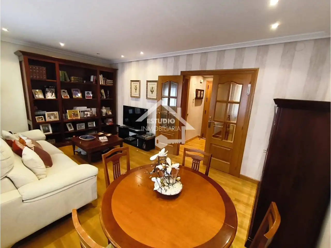 Piso con terraza en venta en Calle Belchite, imagen 22