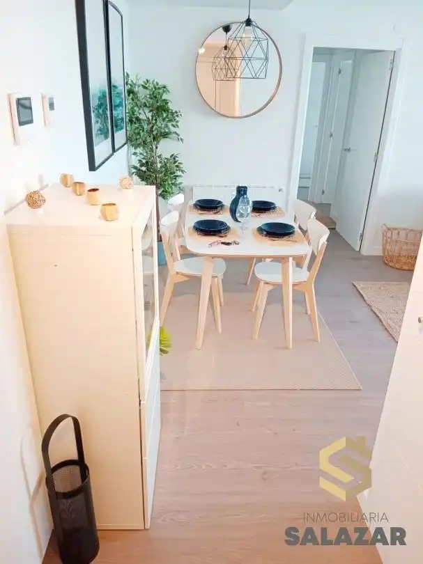 Comedor de Ático de alquiler en Bilbao  con Calefacción, Jardín privado y Terraza