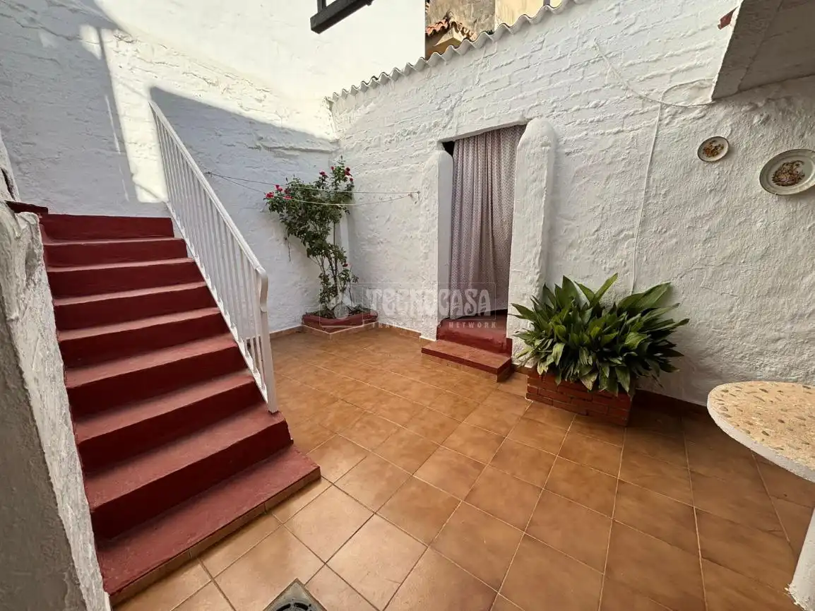 Casa adosada en venda a Centro