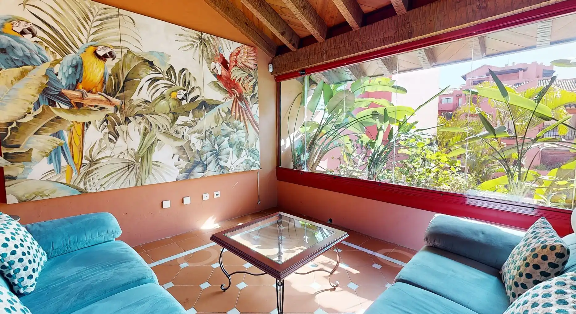Wohnzimmer von Wohnung zum Verkauf in Marbella mit Privatgarten, Terrasse und Gemeinschaftspool
