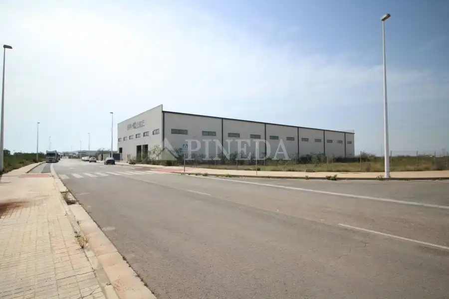 Vista exterior de Terreny industrial en venda en Sagunto / Sagunt