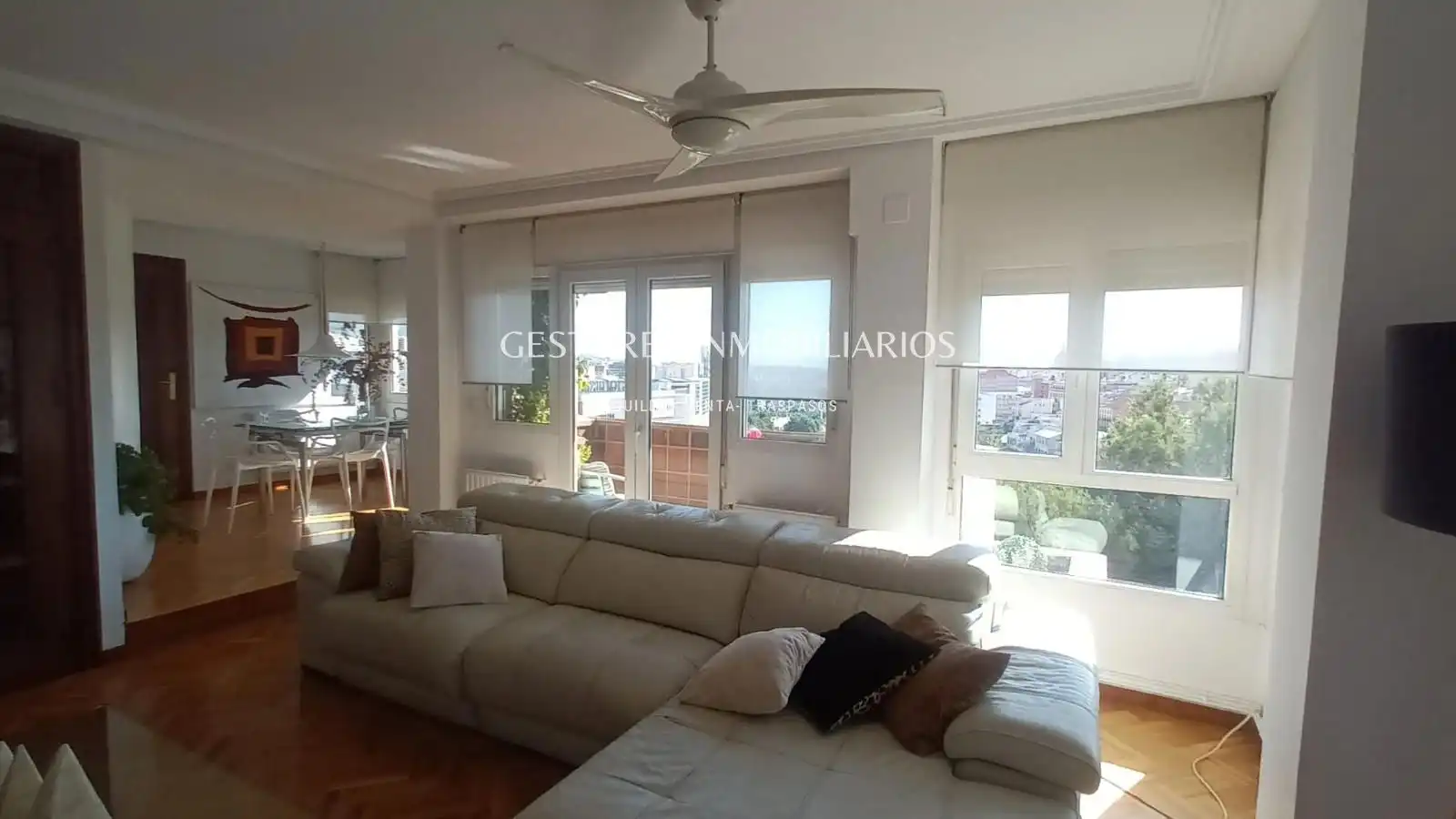 Sala de estar de Dúplex en venta en Alcoy / Alcoi con Calefacción, Terraza y Trastero