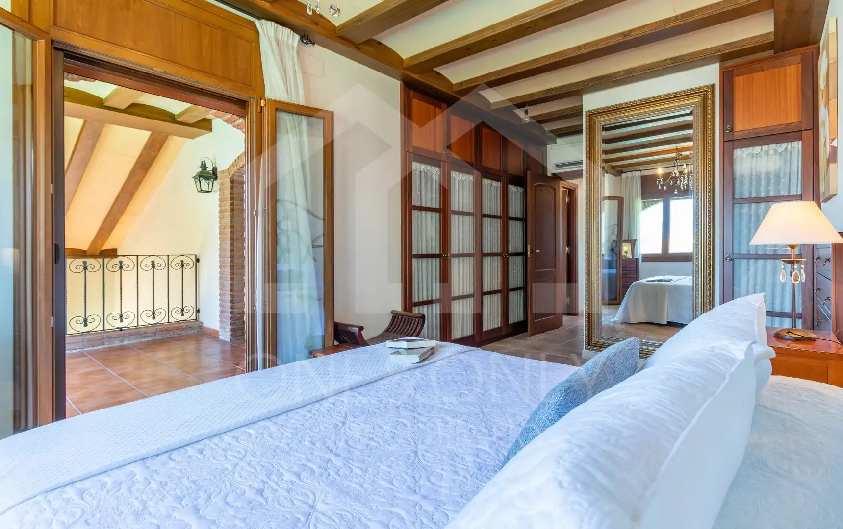 Dormitori de Casa o xalet en venda en Mont-roig del Camp amb Aire condicionat, Calefacció i Jardí privat