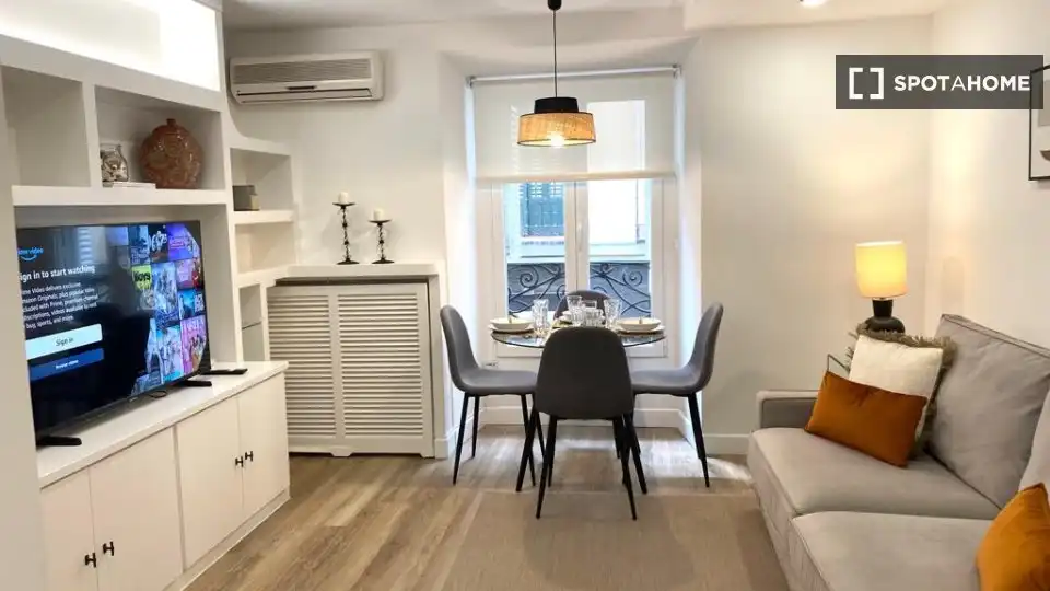 Piso con terraza en alquiler en Centro, imagen 8