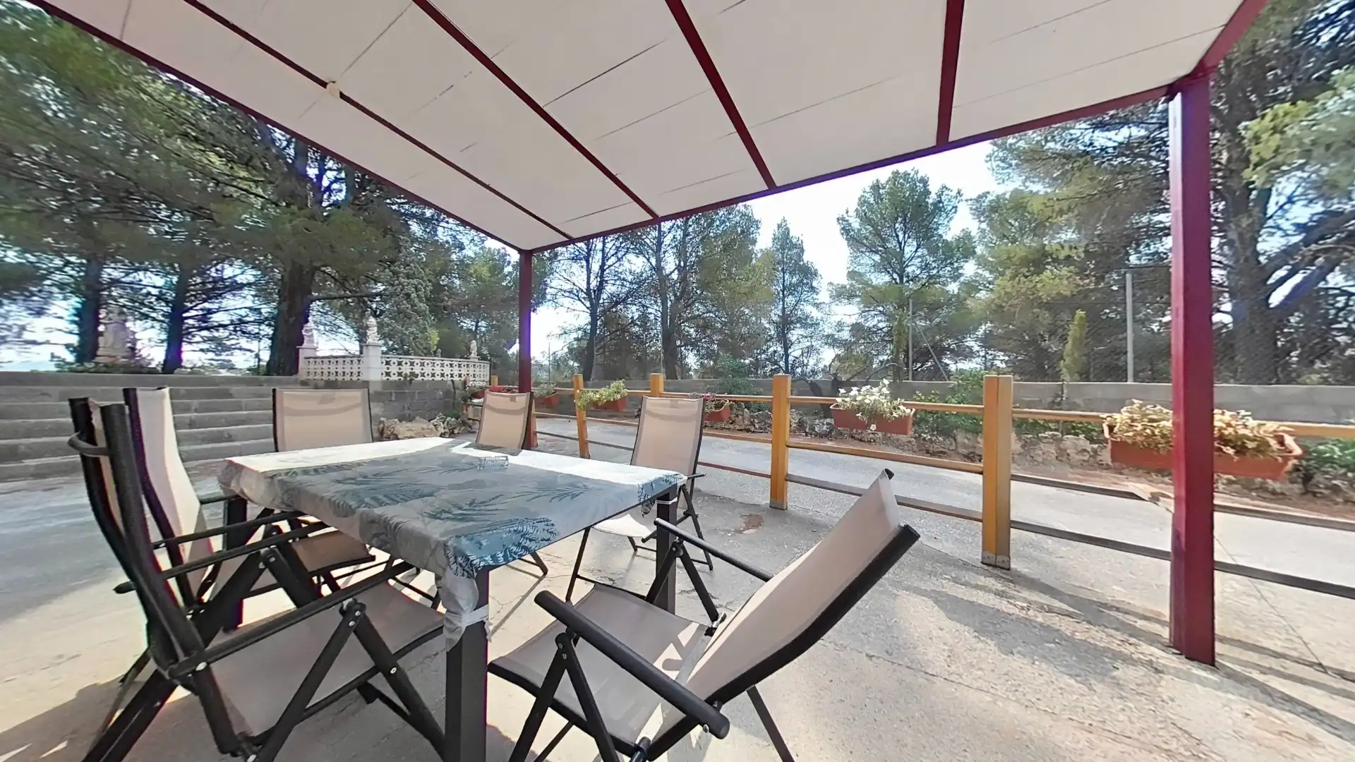 Terraza de Casa o chalet en venta en Teruel con Calefacción, Jardín privado y Parquet