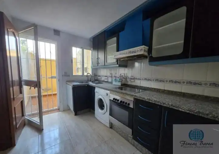 Casa o xalet en venda a del Golf Este, Nueva Torrequebrada