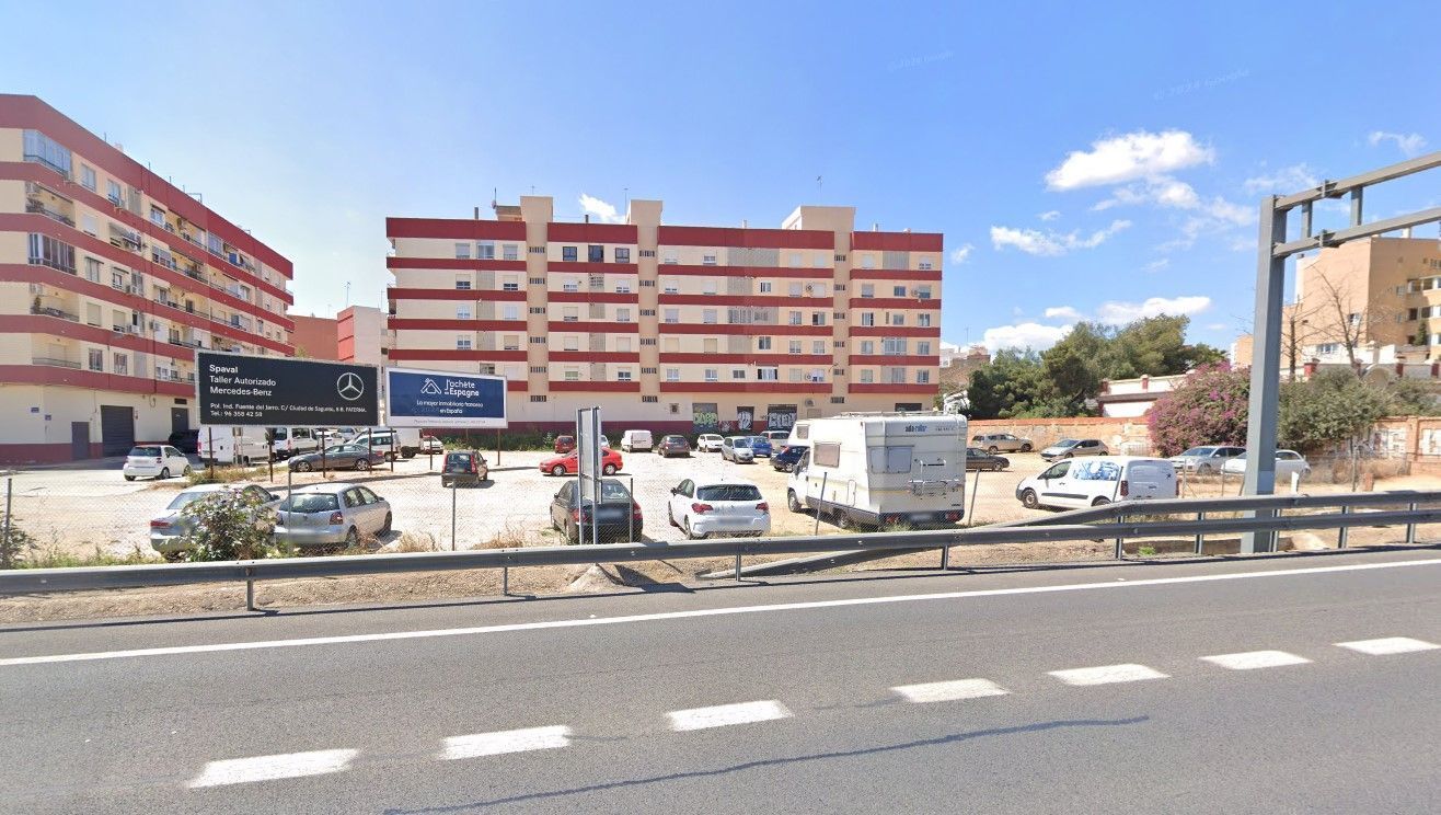 Aparcament de Residencial en venda en Burjassot