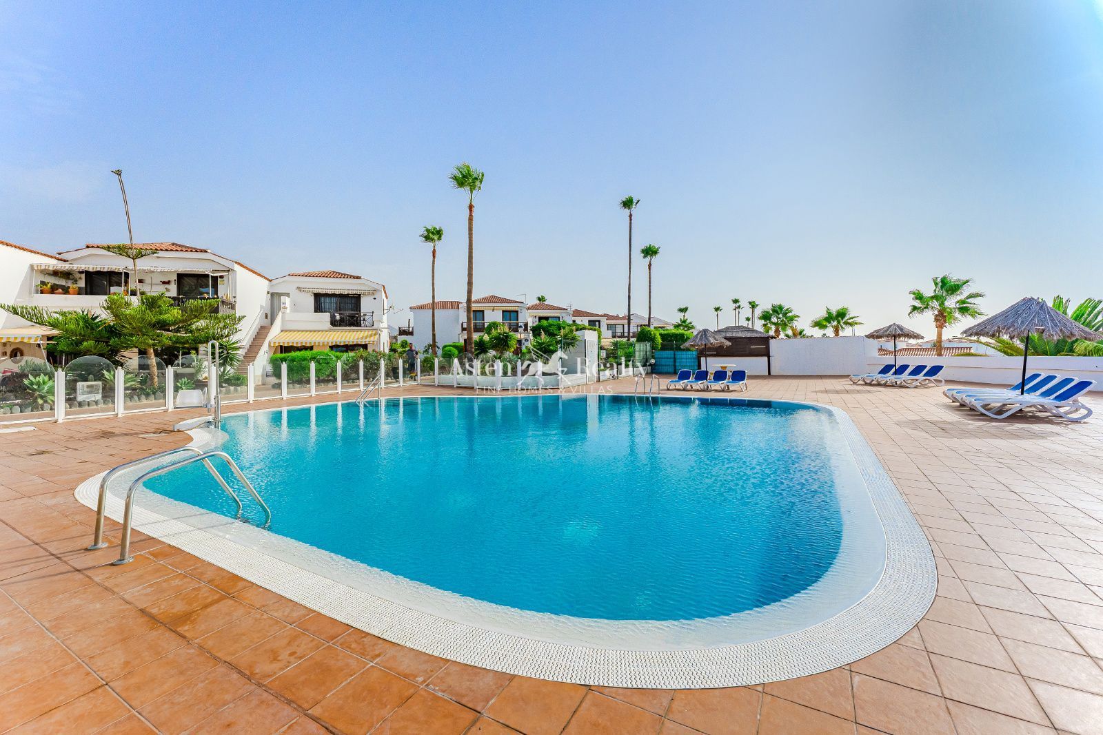 Piscina de Apartament en venda en San Miguel de Abona amb Aire condicionat, Terrassa i Piscina