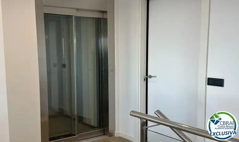 Casa con jardín en venta en Almadrava - Canyelles - Puig-Rom, imagen 18