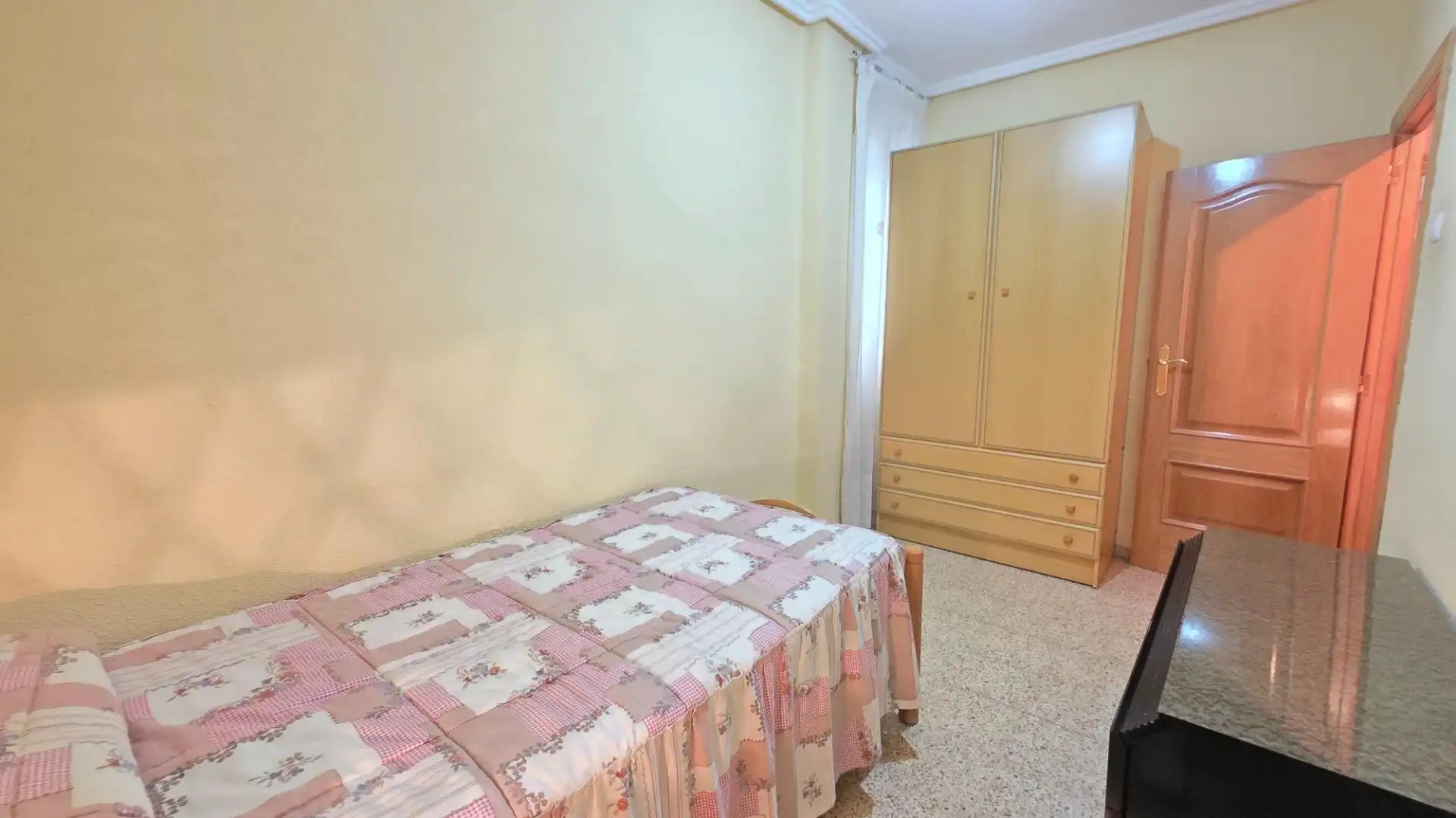 Flat for sale in Paterna, Valencia