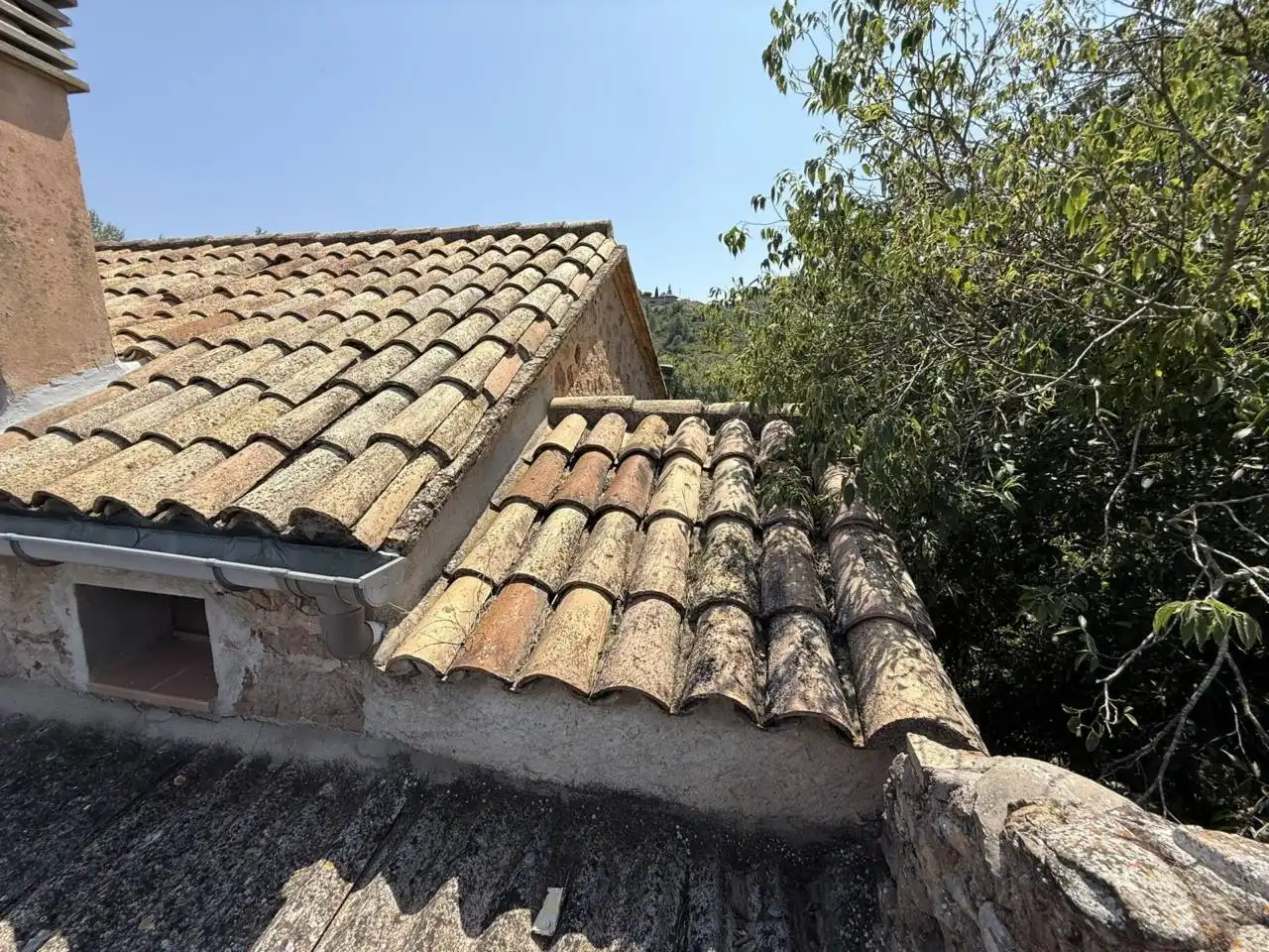 Außenansicht von Country house zum Verkauf in Cardona mit Privatgarten und Terrasse