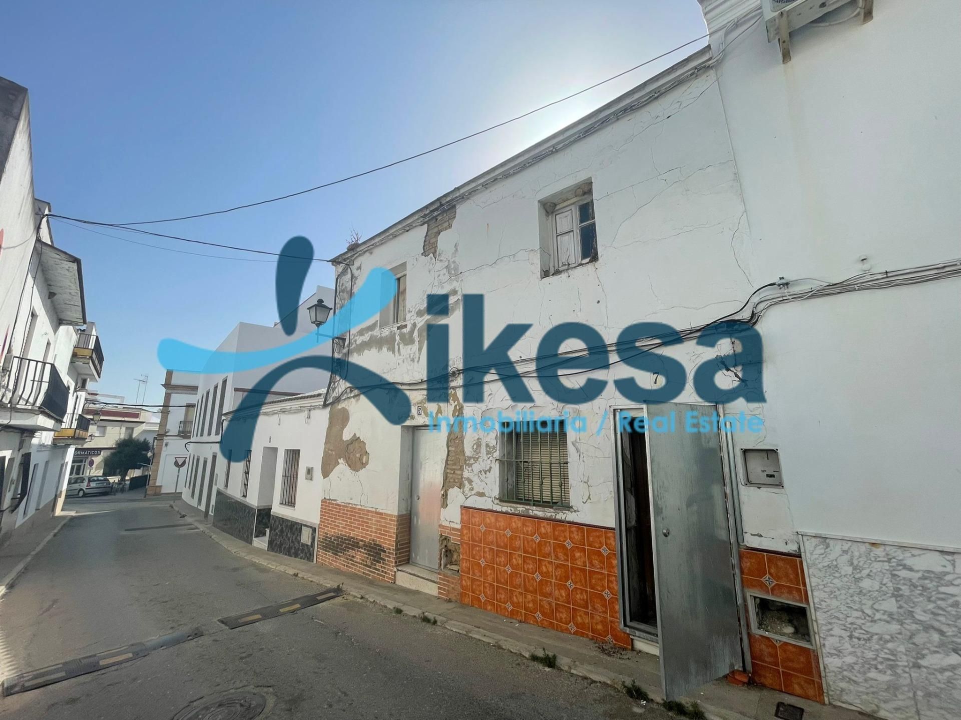 Vista exterior de Casa o chalet en venta en Sanlúcar la Mayor