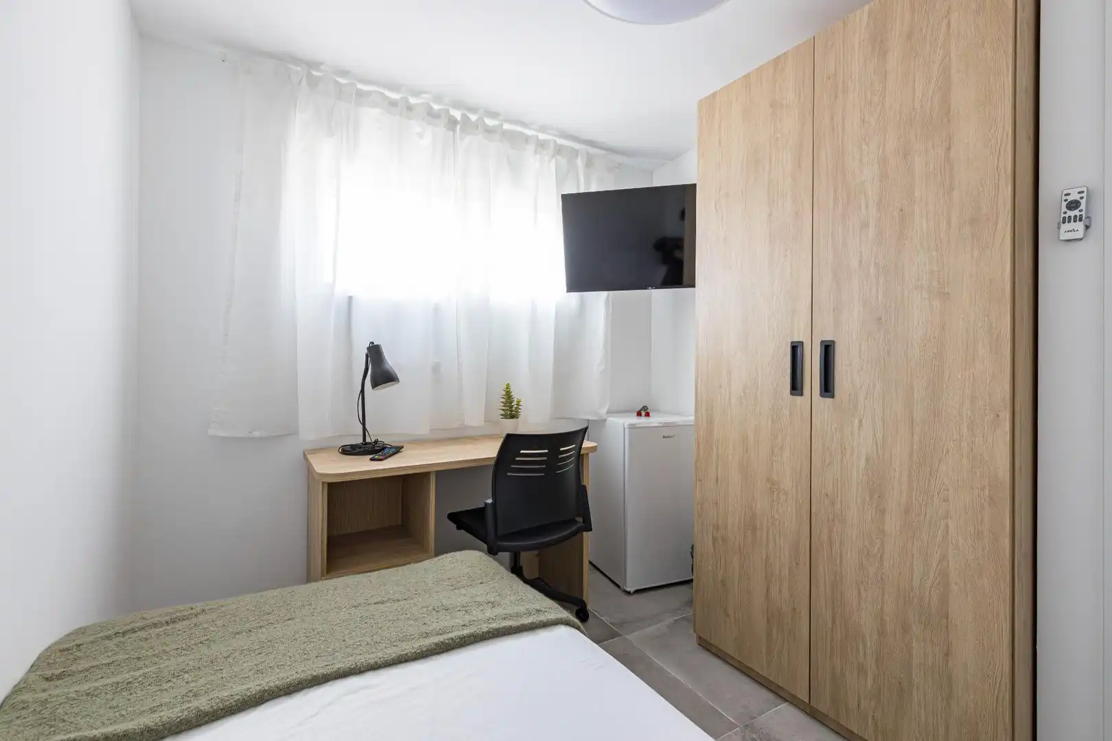 Schlafzimmer von Wohnung zur untervermieten in Murcia mit Klimaanlage, Heizung und Möbliert