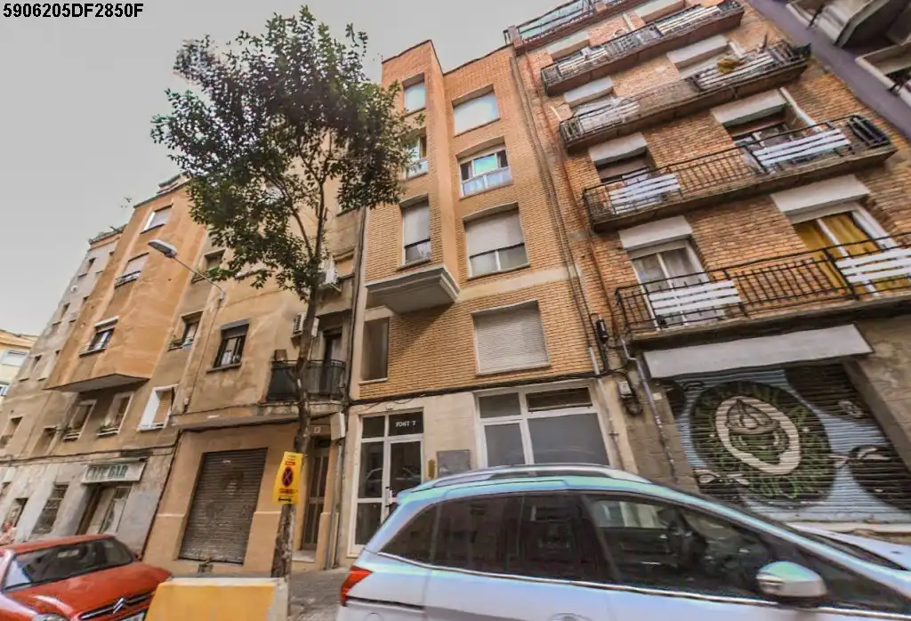 Vista exterior de Pis en venda en L'Hospitalet de Llobregat