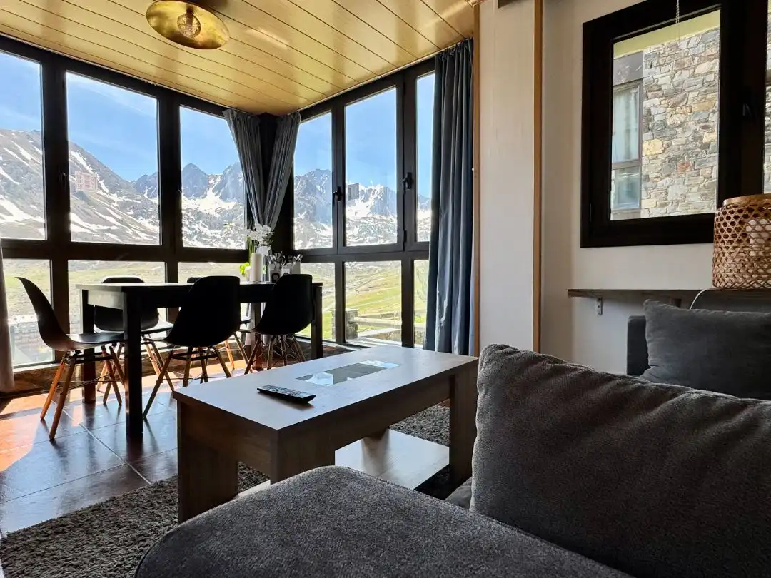 Apartamento con ascensor en venta en de la solana 109