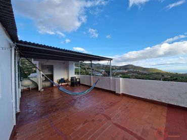 House for sale in Ítrabo