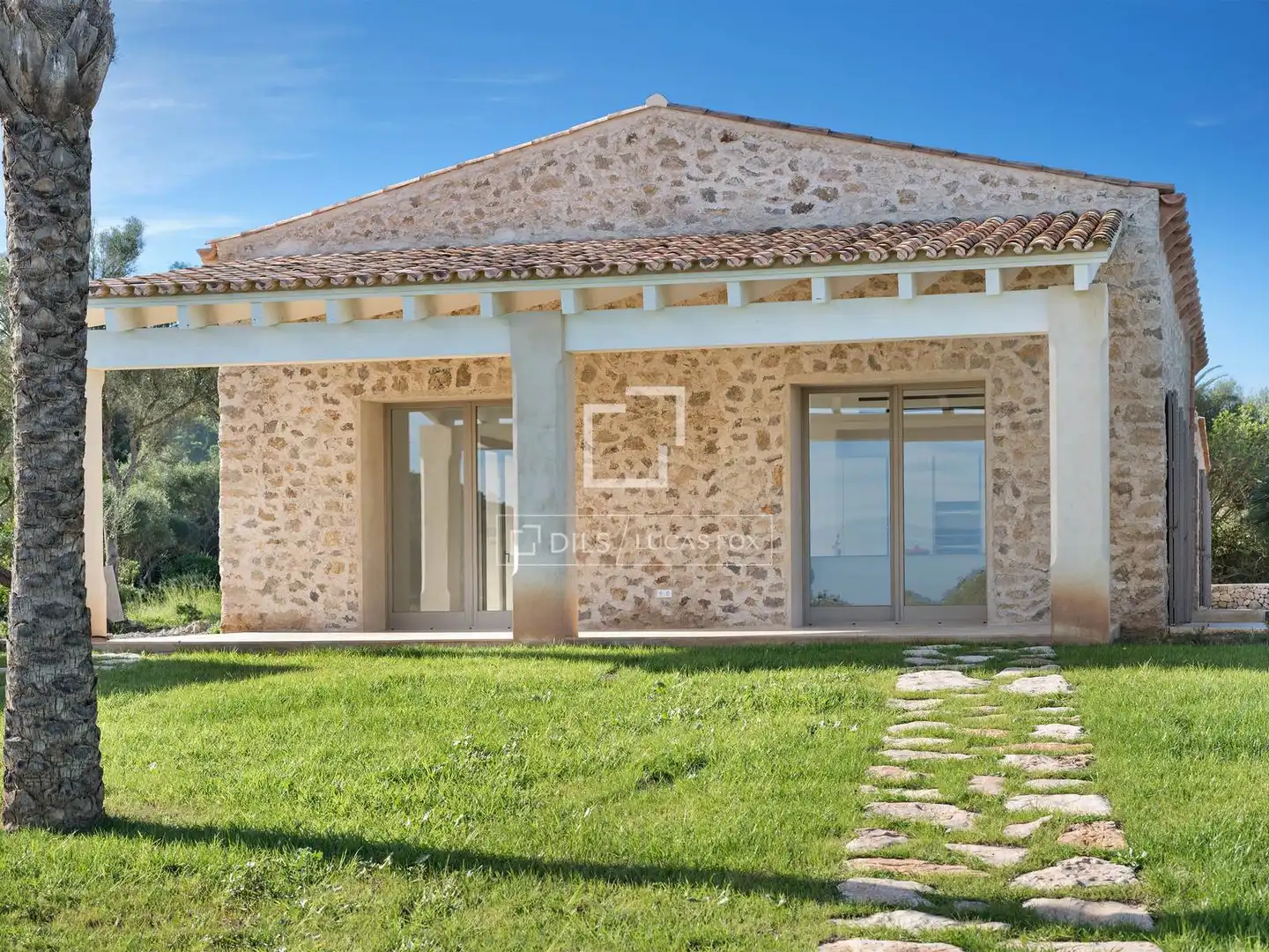 Exterior view of Country homes for sale in Capdepera  with Air Conditioner, Heating and Private garden