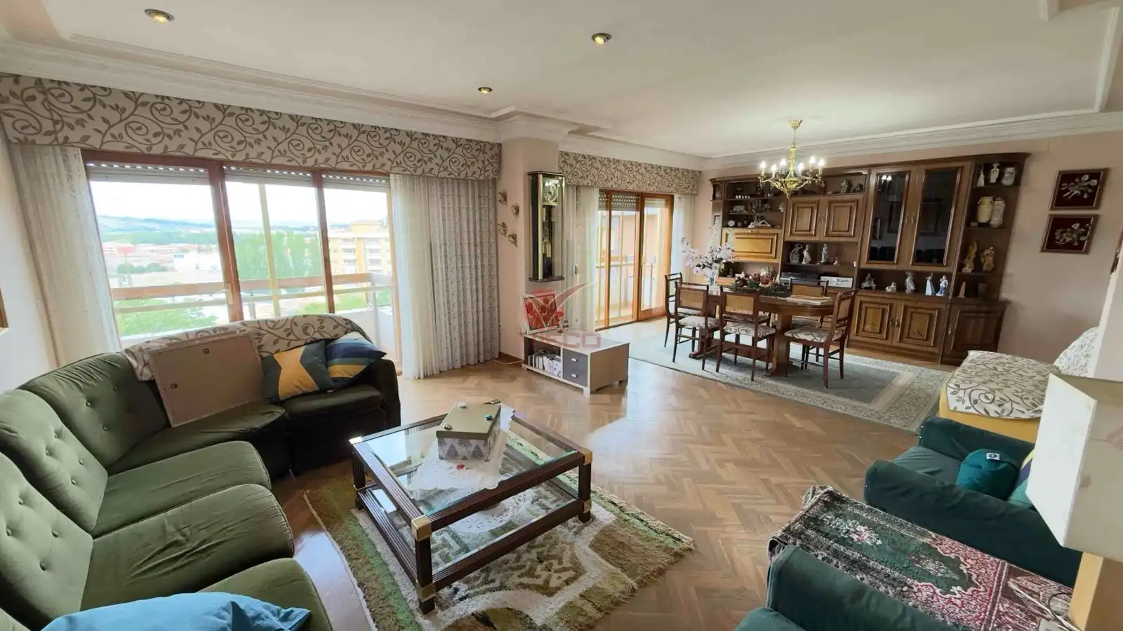 Sala de estar de Piso en venta en Cuenca con Calefacción, Terraza y Trastero