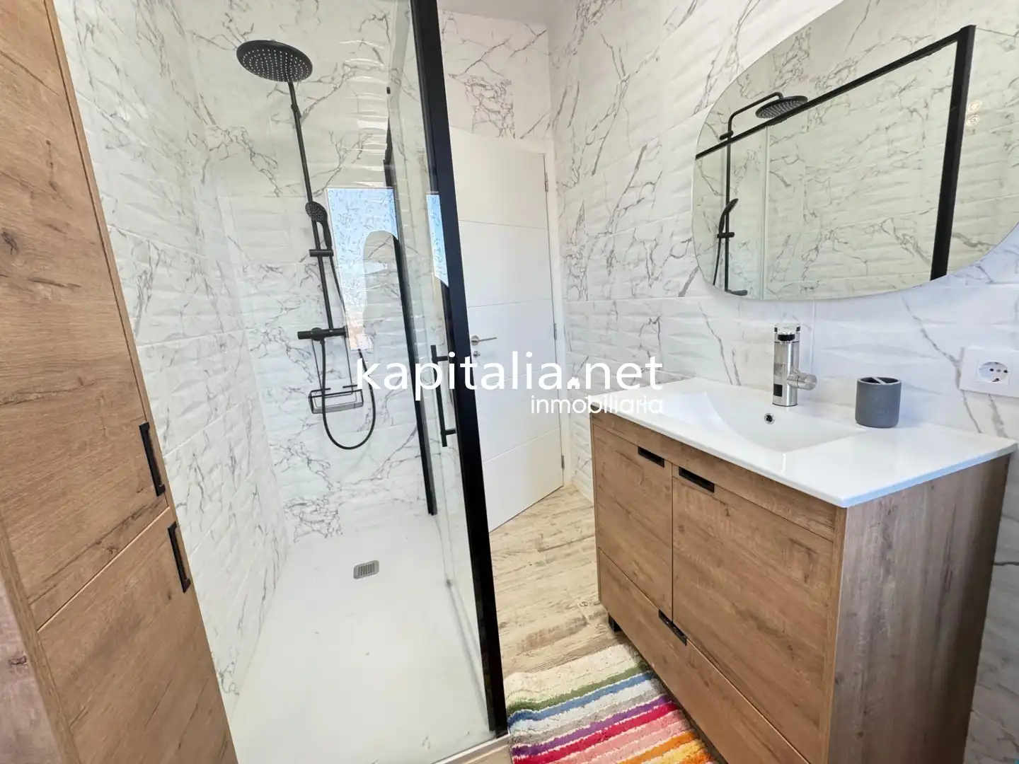 Badezimmer von Wohnungen zur Miete in Ontinyent mit Klimaanlage, Heizung und Schwimmbad