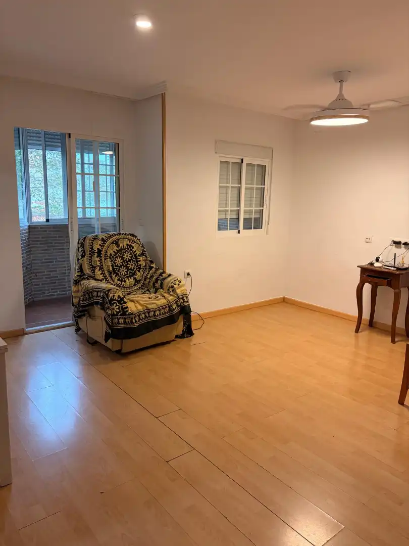 Wohnung zur Miete in PAU 2-600