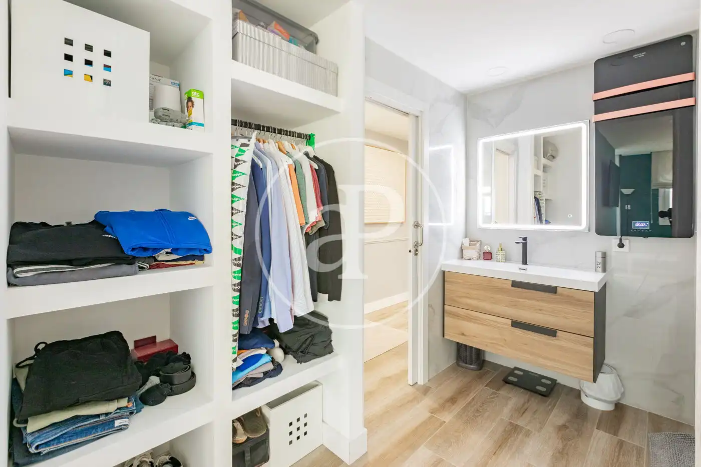 Dormitori de Loft en venda en San Sebastián de los Reyes amb Aire condicionat, Calefacció i Jardí privat