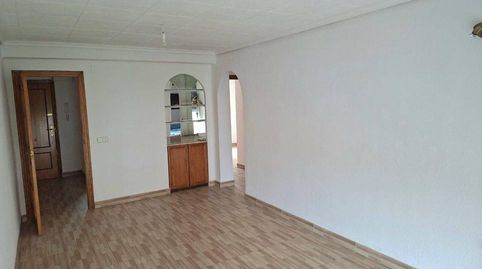 Photo 3 of Flat for rent in Calle Arzobispo Olaechea, Sant Marcel.lí, Valencia Capital