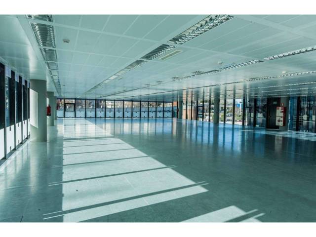 Oficina en Alquiler en vía de los Poblados en Valdebebas - Valdefuentes