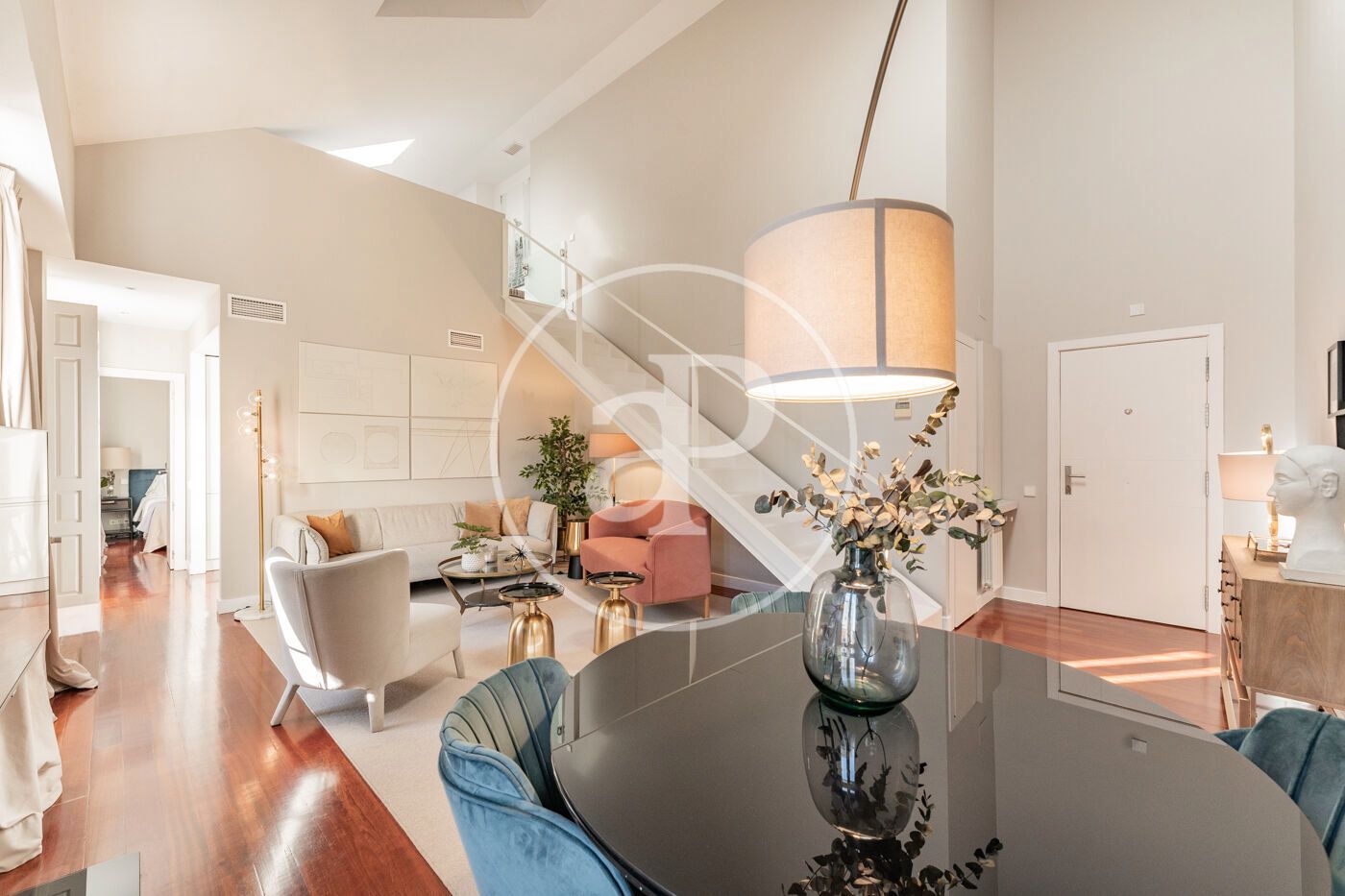 Living room of Flat to rent in  Madrid Capital  with Air Conditioner, Heating and Furnished