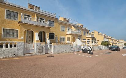 Vista exterior de Casa adosada en venda en Santa Pola amb Terrassa, Traster i Moblat