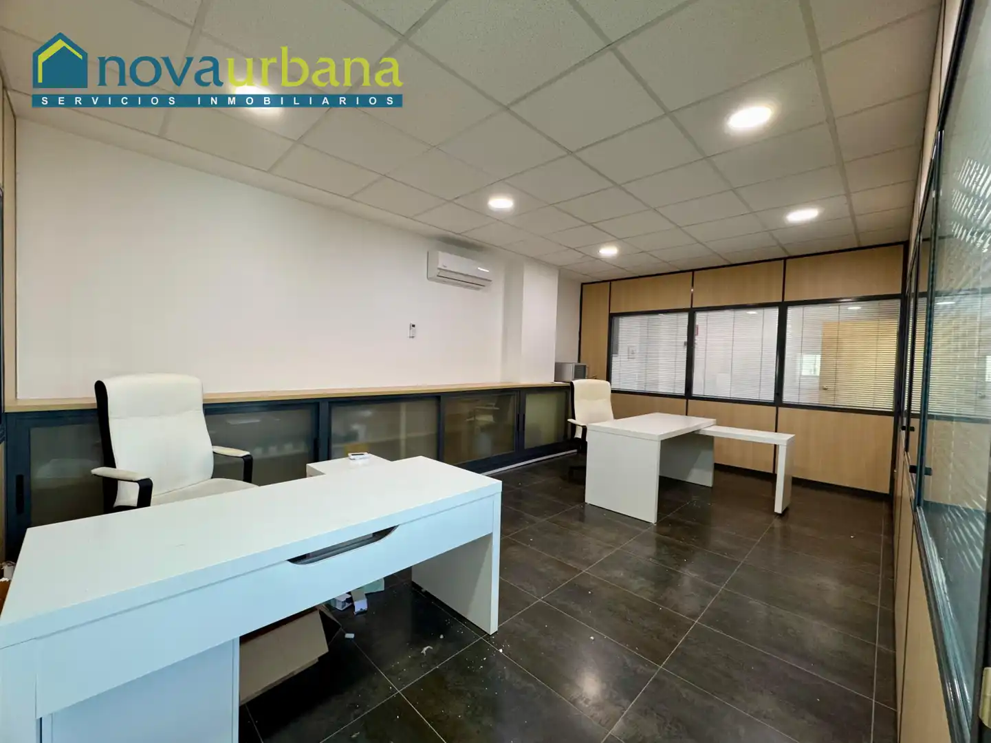 Oficina amb ascensor de lloguer a Xirivella - CL MORERES, LES