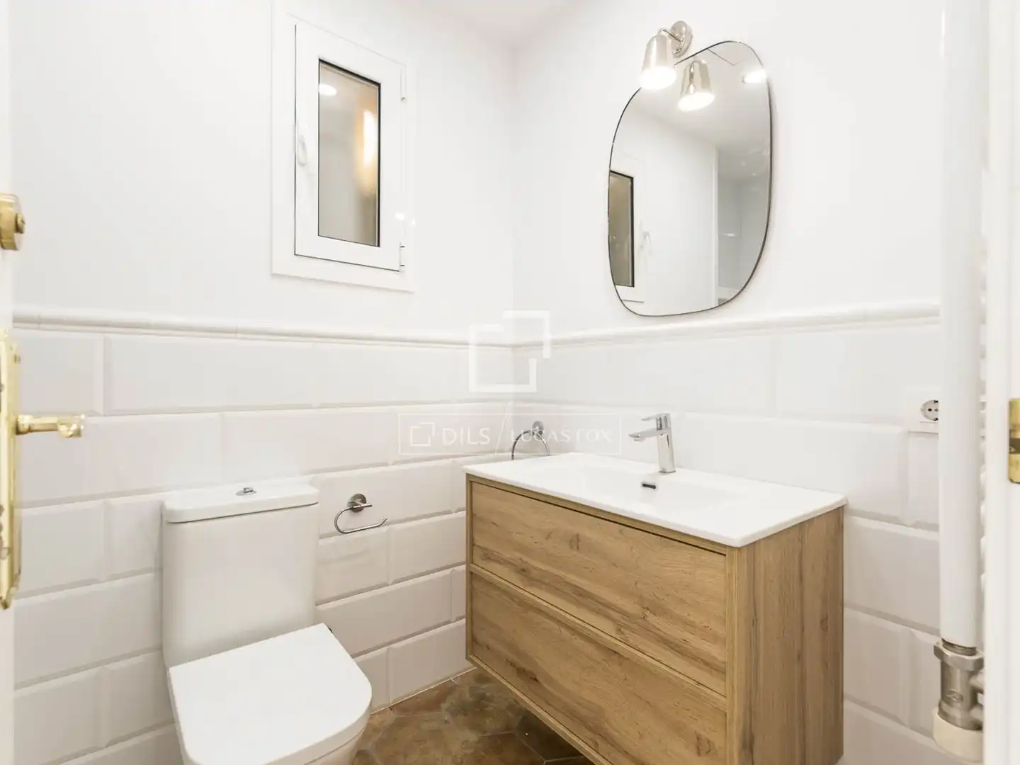 Baño de Piso en venta en Barcelona con Aire acondicionado