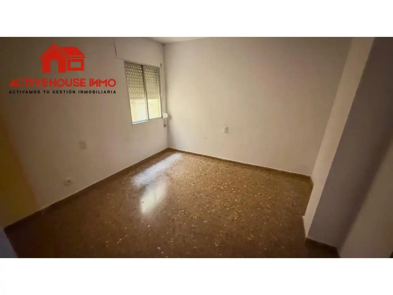Außenansicht von Wohnung zum Verkauf in Santa Bàrbara
