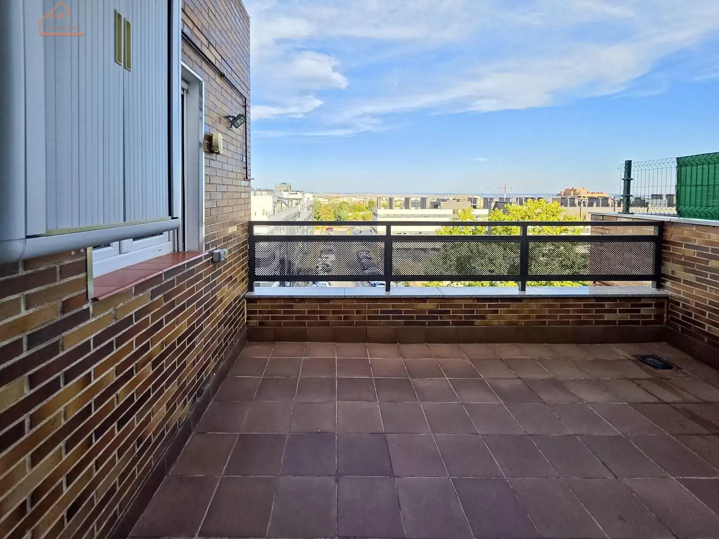 Terrasse von Dachboden zur Miete in Madrid mit Klimaanlage, Heizung und Terrasse